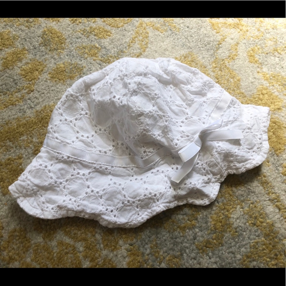 Baby girl white linen sun hat